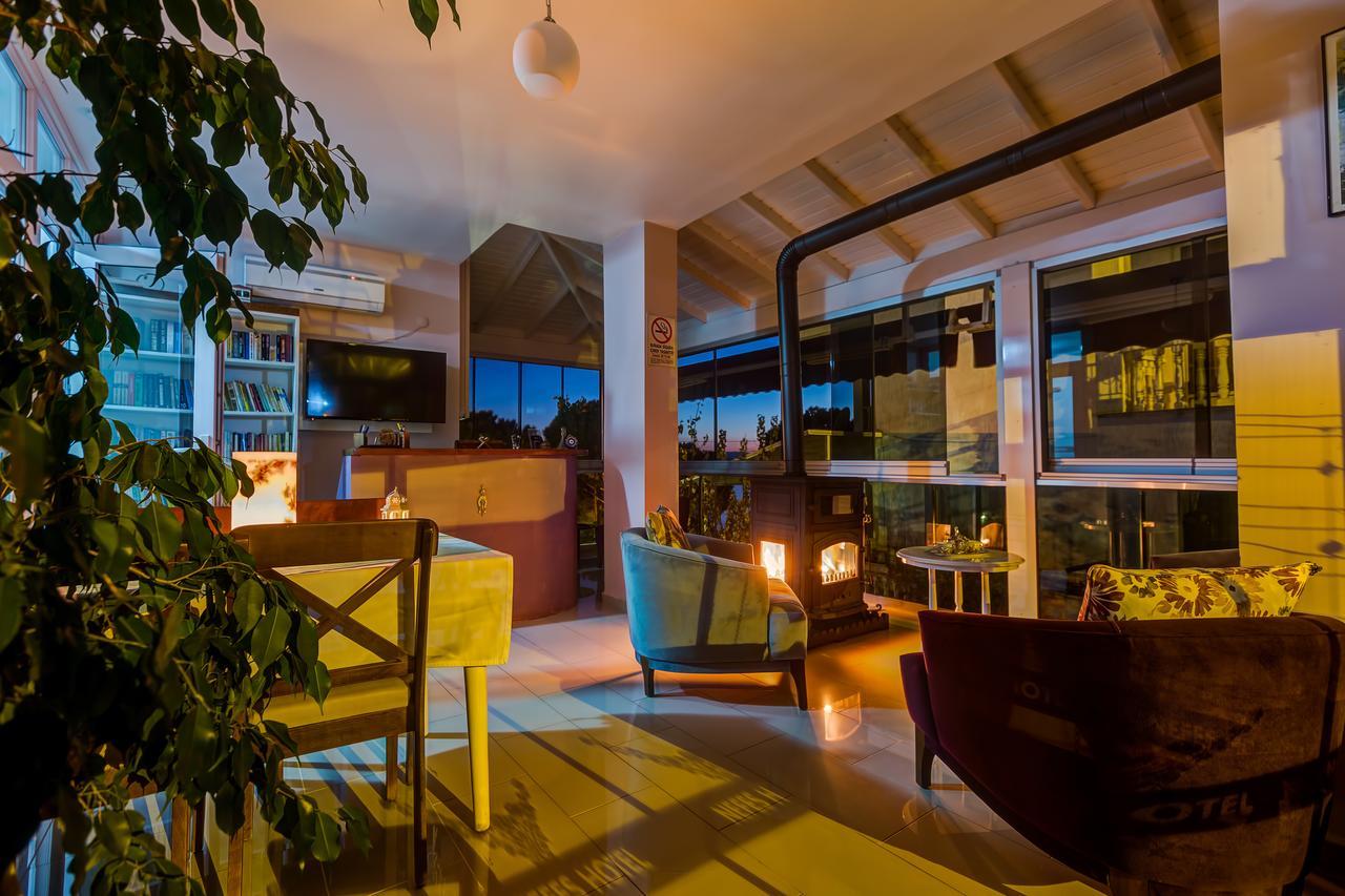 Nefes Hotel Ayvalı Εξωτερικό φωτογραφία
